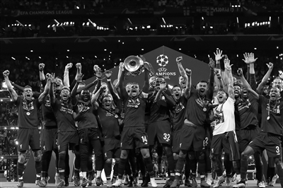 沙特联前瞻：新未来城体育来势汹汹，纳杰马体育一胜难求（沙特联前瞻：新未来城体育势头凶猛，纳杰马体育难求一胜）