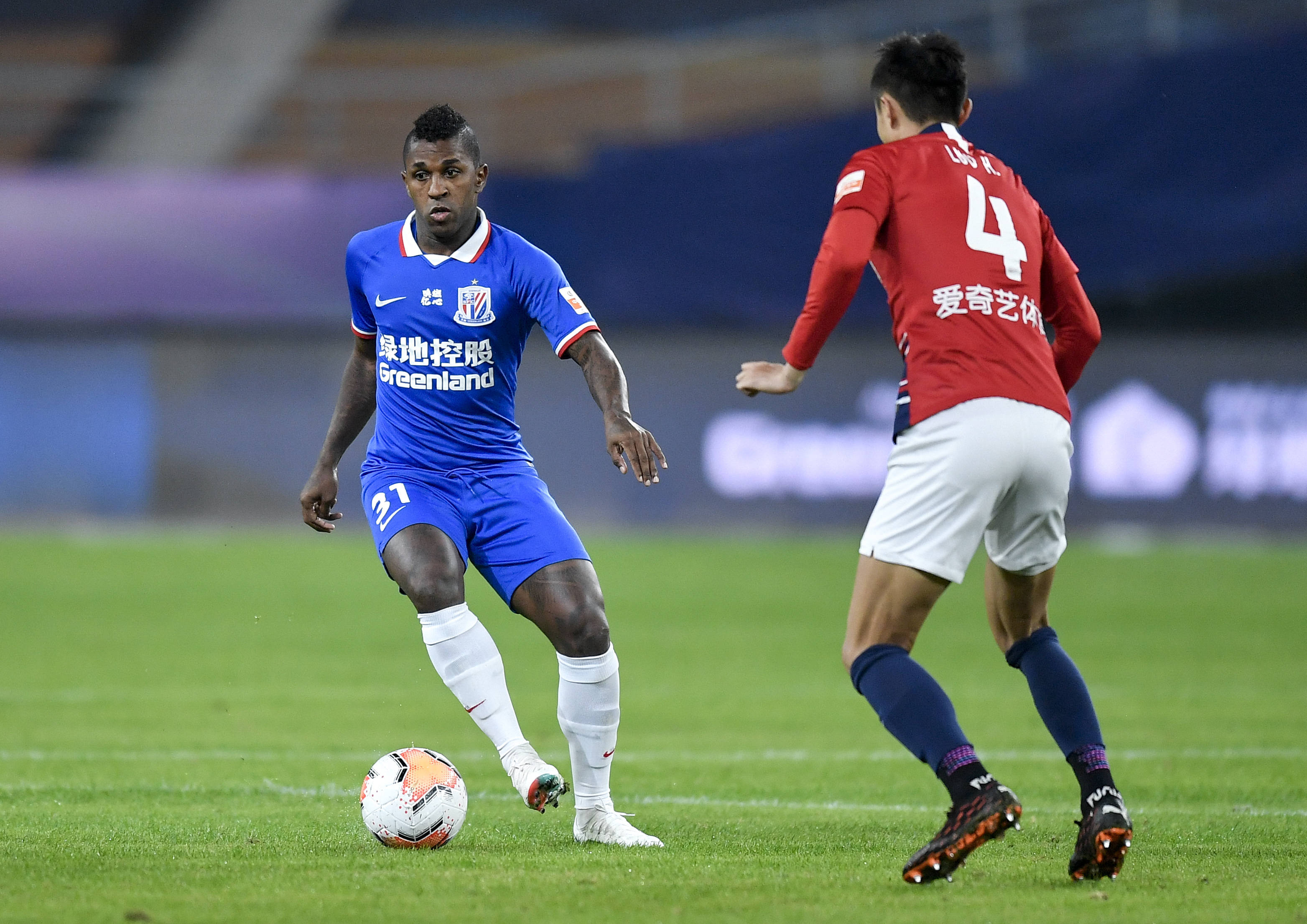 TA：球迷组织控诉FIFA抬高世界杯票价，影响残疾人观赛（TA：球迷团体指责FIFA推高世界杯票价，致残障人士观赛受影响）