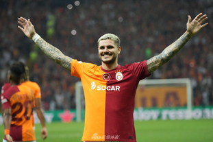 莫斯克拉：人们梦想赢得欧冠是正常的，但现在是11月赛季还长（莫斯克拉：渴望欧冠夺冠可以理解，但眼下才11月，赛季仍很漫长）