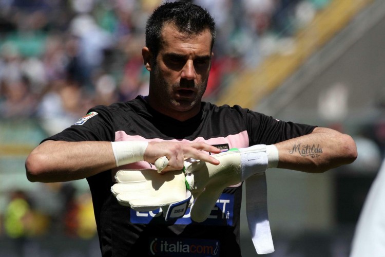 巴甲战报：内马尔帽子戏法，桑托斯3-0完胜尤文图德（巴甲快讯：内马尔上演帽子戏法，桑托斯3比0击退尤文图德）