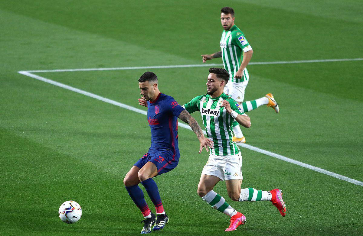 篮球篮网球迷热议球队表现（篮网球迷掀起对球队表现的热议）