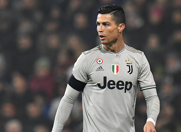 德天空：利物浦正在认真运作冬窗签塞门约，解约金7000万欧元（据德天空报道，利物浦正全力推进冬窗引进塞门约，解约金约7000万欧元）