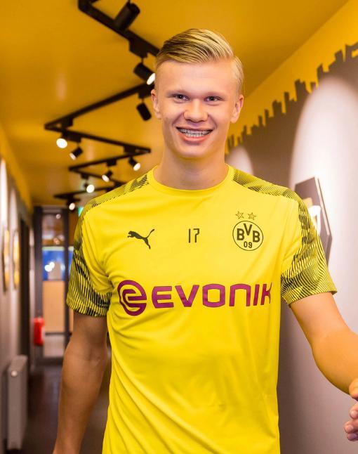 迪马：麦肯尼、孔塞桑和卡瓦尔单独训练，热格罗瓦可能出战（迪马：麦肯尼、孔塞桑与卡瓦尔进行个人训练，热格罗瓦有望出场）