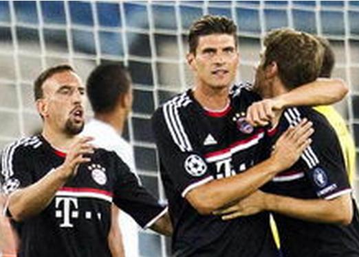 西媒：孔德疑似肌肉拉伤提前离场，或无法赶上西班牙超级杯（西媒：孔德疑遭肌肉伤势提前退场，恐无缘西超杯）