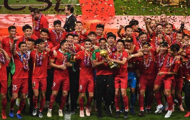 力压贝林、费尔明等4人，莫莱罗蝉联西甲月最佳U23球员（莫莱罗连庄西甲U23月最佳，力压贝林与费尔明等四将）