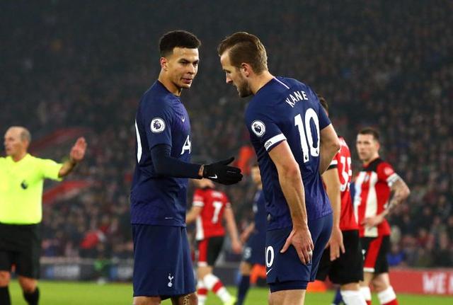 上海女排队长仲慧生日加练庆生（仲慧生日不休息，上海女排队长用加练庆生）