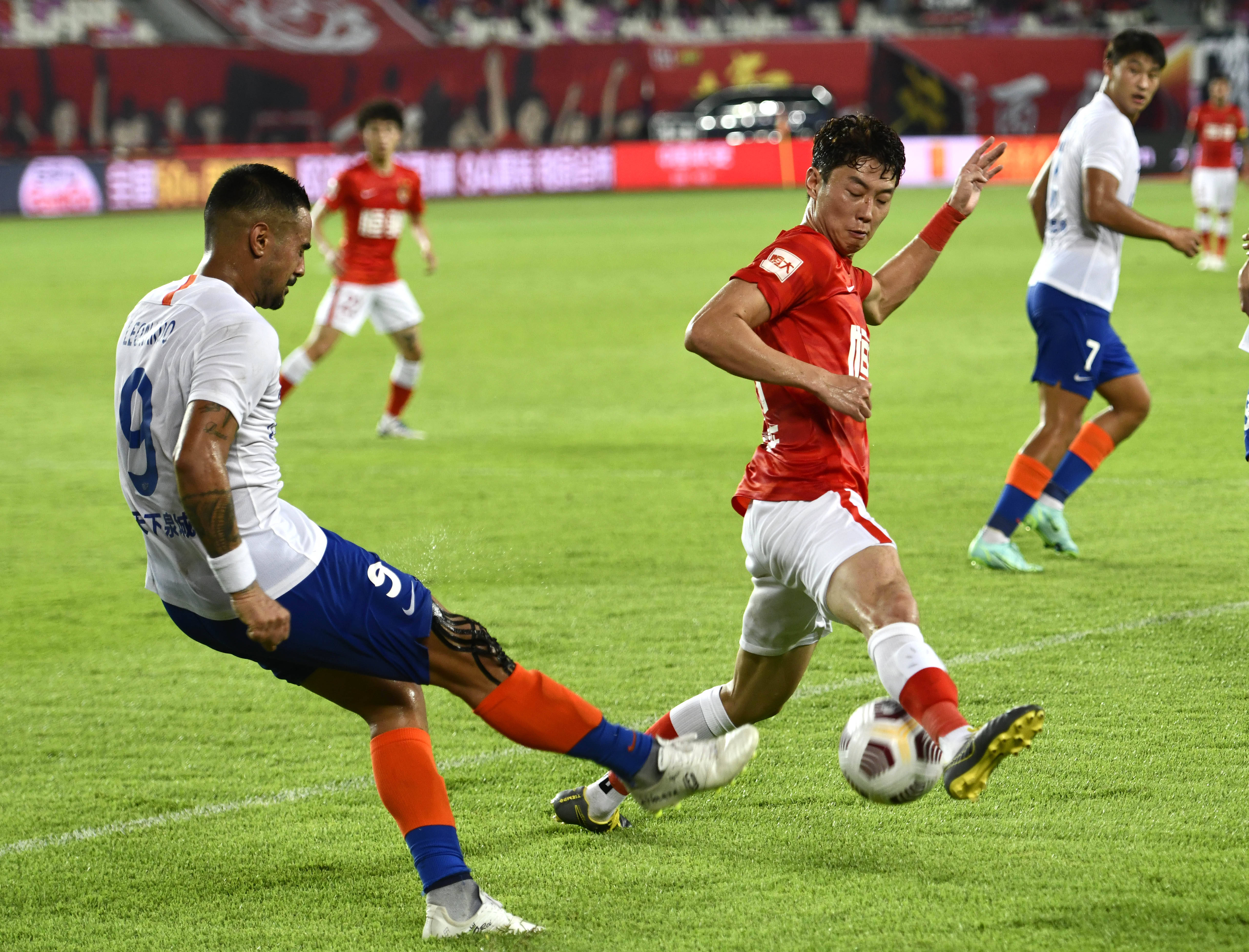 NBA球队战术解析：勇士防守新打法,（NBA战术解读：勇士防守革新之道）