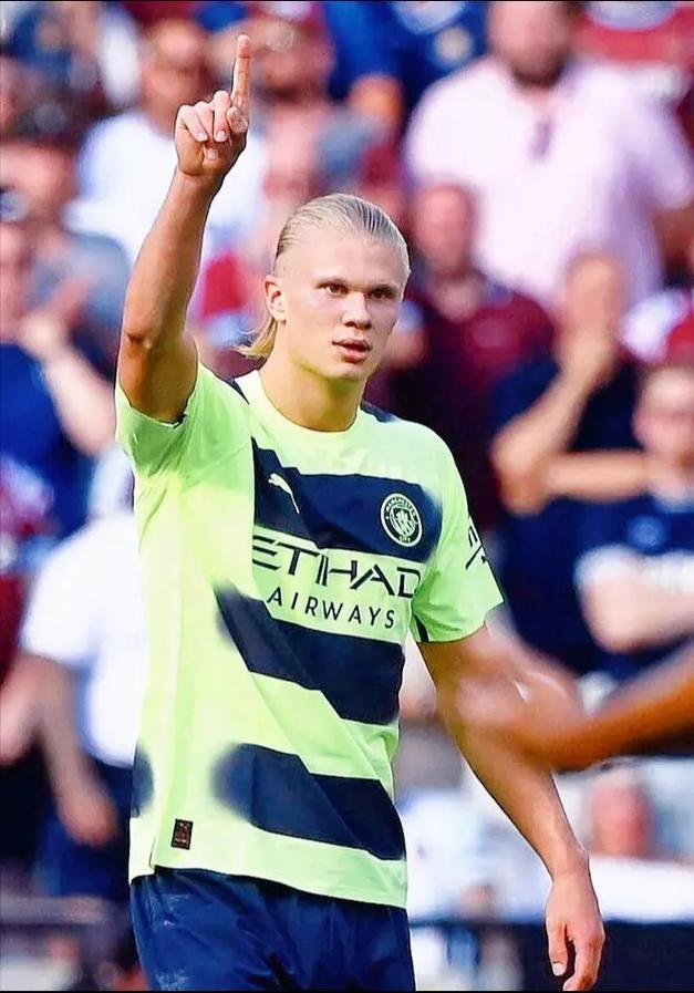 跟队：尤文关注柏林联合中卫迪奥戈-莱特，球员合同6月到期（消息称：尤文有意引进柏林联合中卫迪奥戈-莱特，合同将于6月到期）